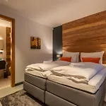 Chalet Lavender Hill - Summer &